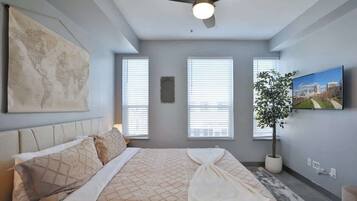 2 bedrooms, iron/ironing board, WiFi, bed sheets