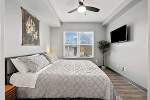 2 slaapkamers, een strijkplank/strijkijzer, wifi, beddengoed