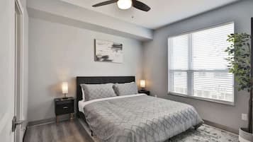 2 chambres, fer et planche à repasser, Wi-Fi, draps fournis