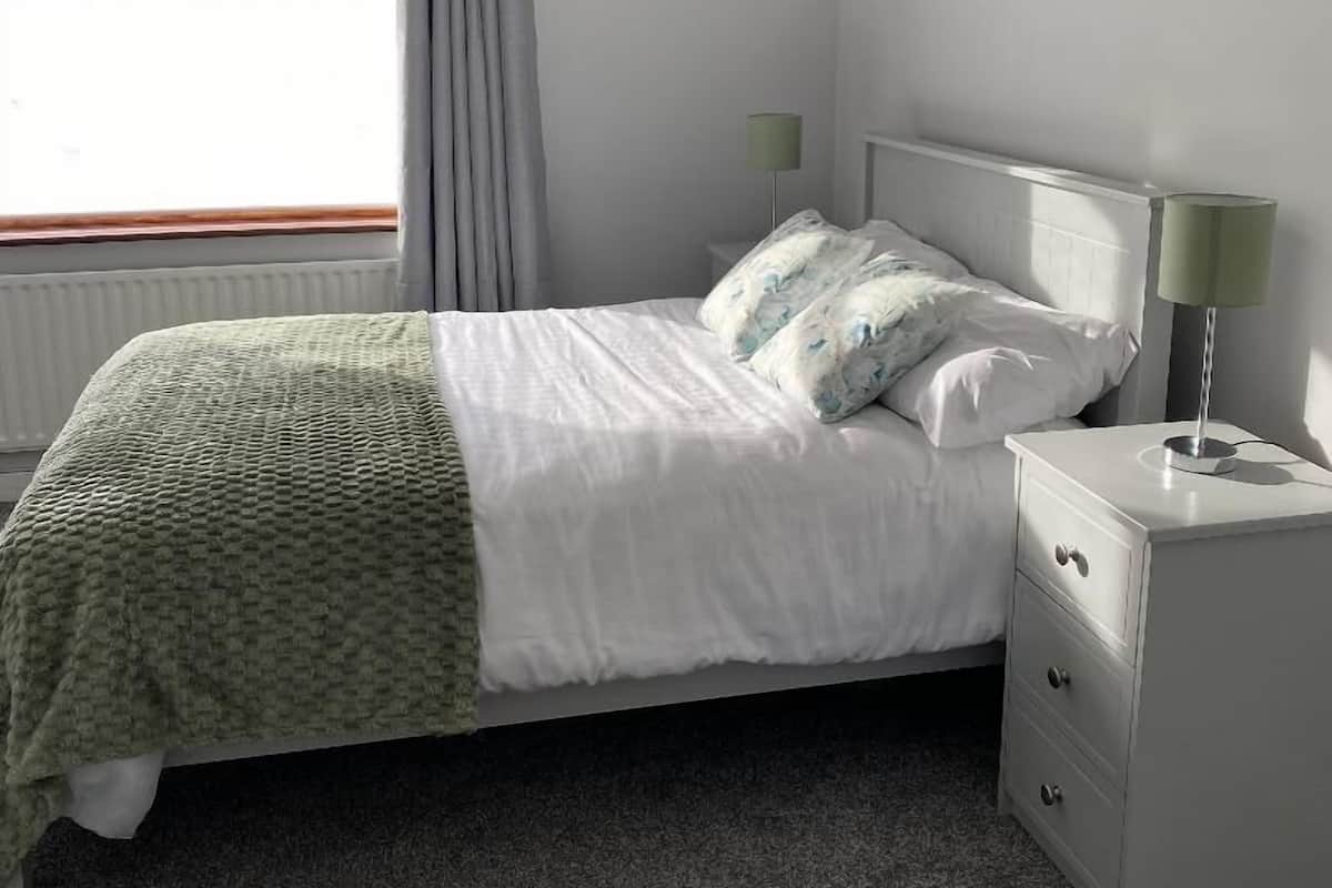 Wifi gratis y ropa de cama