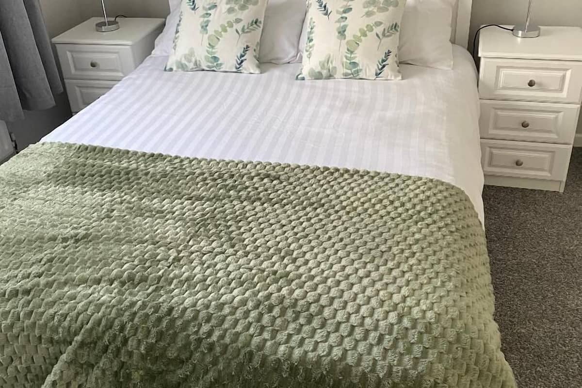 Wifi gratis y ropa de cama