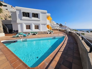 Apartamento, 1 habitación, fumadores, balcón | Piscina | Una piscina al aire libre