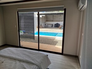 2 bedrooms, desk, free WiFi, bed sheets