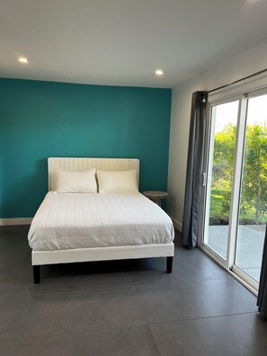 4 bedrooms, WiFi, bed sheets