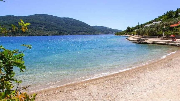 Unclassified image, 1 of 79, button - Holiday home with air conditioning and pool (Vela Luka)