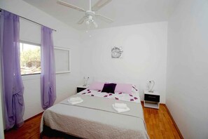 1 bedroom, WiFi - Holiday home mit Klimaanlage und Terrasse (Vela Luka)