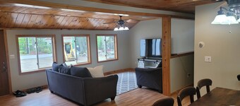 Hidden 4BR-3 bath Gem with lake views, private day dock and so much more