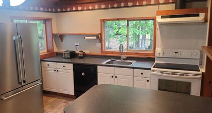 Hidden 4BR-3 bath Gem with lake views, private day dock and so much more