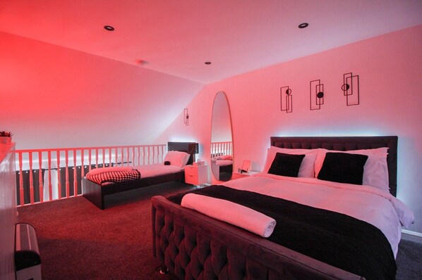 1 habitación, tabla de planchar con plancha, wifi gratis y ropa de cama 