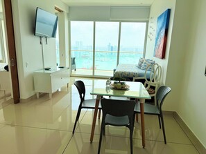 Interior - Cozy and Modern Apartment (Cartagena de Indias)