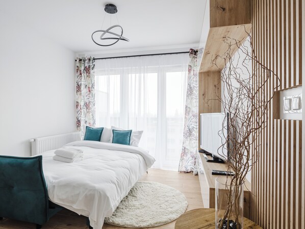 1 bedroom, iron/ironing board, WiFi, bed sheets