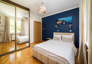1 bedroom, iron/ironing board, WiFi, bed sheets