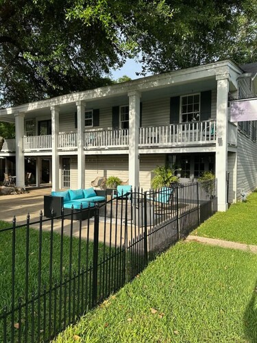 Belle Vue Guesthouse Deux