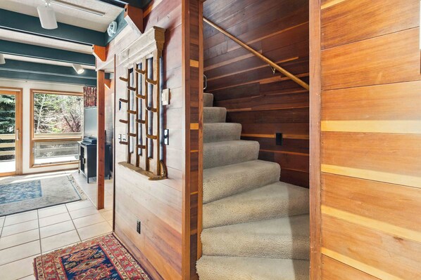 Interior - Creekside Vintage Condo at Warm Springs Base (Ketchum)