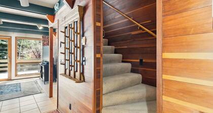 Creekside Vintage Condo at Warm Springs Base