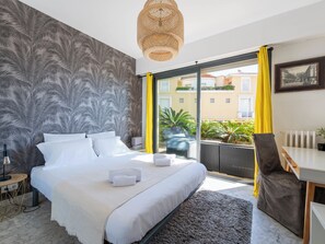 3 Schlafzimmer, Bügeleisen/Bügelbrett, WLAN, Bettwäsche