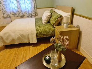 7 bedrooms, WiFi - 7 bedroom Guesthouse (County Kildare)