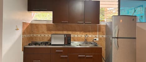 Microwave, oven, stovetop