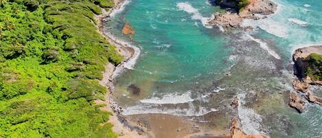 Sun-loungers, beach towels