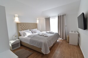 4 bedrooms, Internet