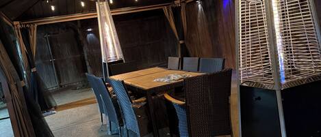 تناول الطعام