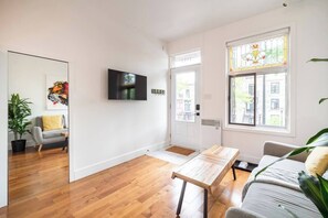 Smart TV, books, computer monitors