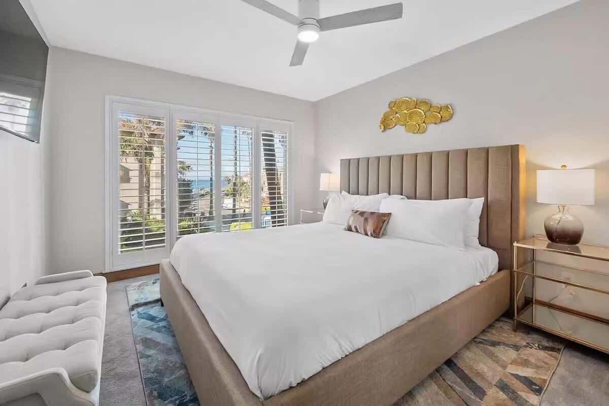 2 bedrooms, desk, iron/ironing board, free WiFi