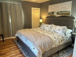 3 chambres, bureau, fer et planche à repasser, Wi-Fi gratuit