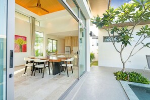 Outdoor dining