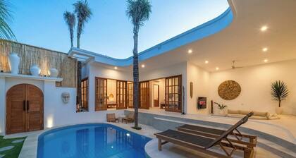 NEW Modern & Luxury 3BR - Central Canggu Beach