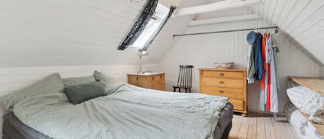 2 bedrooms, free WiFi