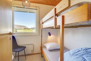 3 slaapkamers, een strijkplank/strijkijzer, gratis wifi