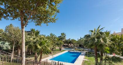 Apartment 'El Oasis Malasia 19 Bajo A' mit privatem Pool, WLAN und Klimaanlage