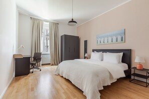 2 dormitorios, tabla de planchar con plancha, wifi y ropa de cama