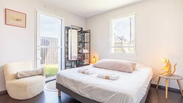 3 habitaciones, tabla de planchar con plancha y wifi gratis