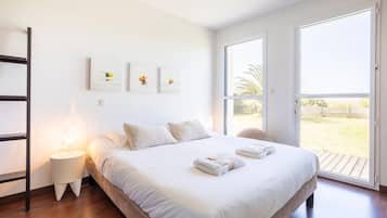 3 makuuhuonetta, silitysrauta/-lauta, ilmainen Wi-Fi, vuodevaatteet