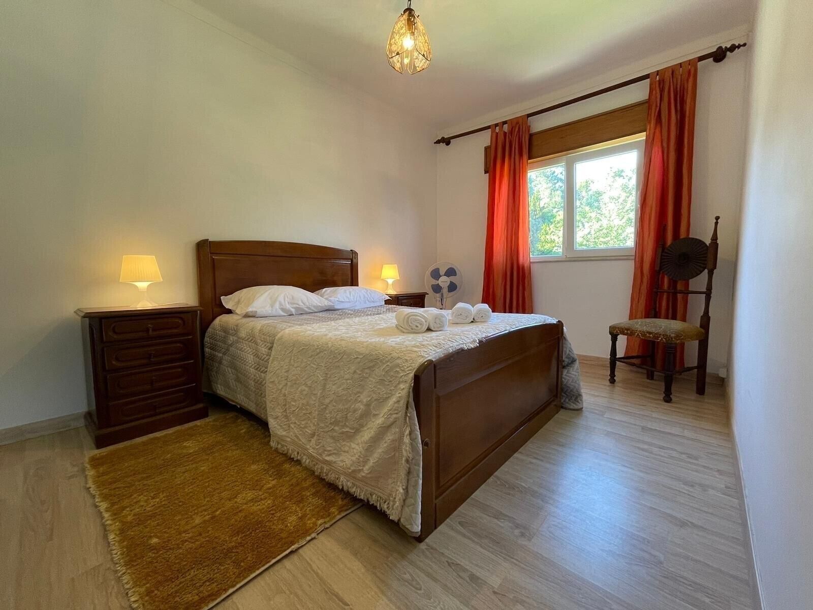 3 bedrooms, free WiFi, bed sheets