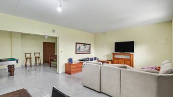 Spielezimmer