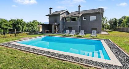 Villa 'Casa Santo Antonio' with Mountain View, Private Pool and Wi-Fi