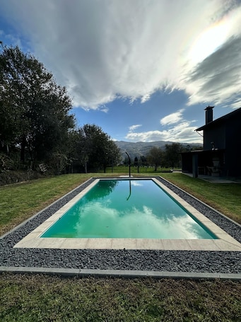 プール. Villa 'Casa Santo Antonio' with Mountain View, Private Pool and Wi-Fi
