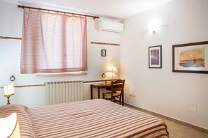 2 camere, ferro/asse da stiro, Wi-Fi gratuito, lenzuola