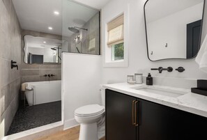 Hårføner og håndklær