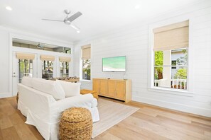 Smart-TV, Tischfußball