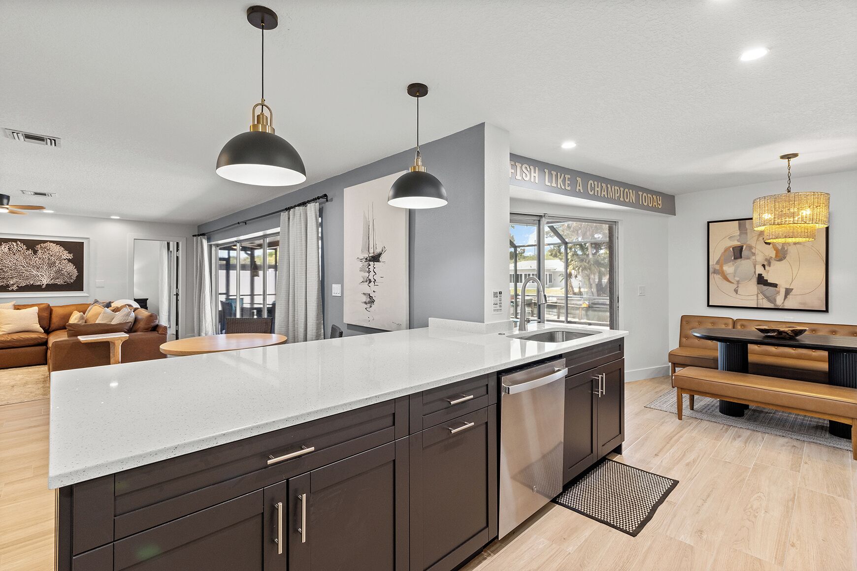 Beautifully Renovated Canal Front Home - Crystal River, FL