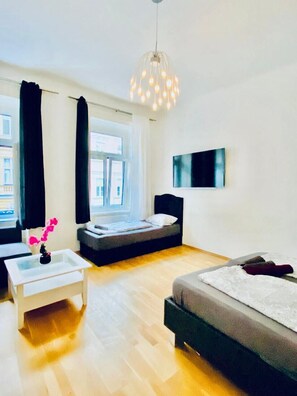 2 Schlafzimmer, Bettwäsche