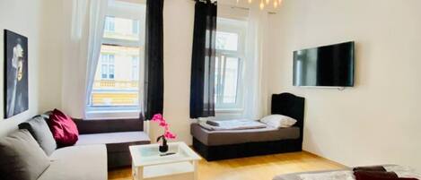 2 bedrooms, bed sheets