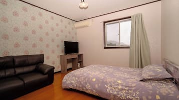 Basic-Einzelzimmer, Hügelblick