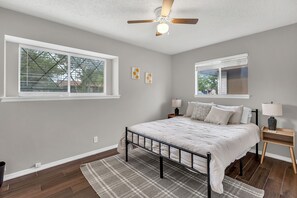 3 habitaciones, cuna de viaje, wifi gratis y ropa de cama