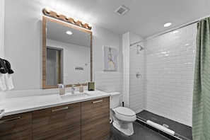 Hair dryer, towels