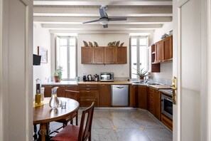 Fridge, microwave, oven, dishwasher